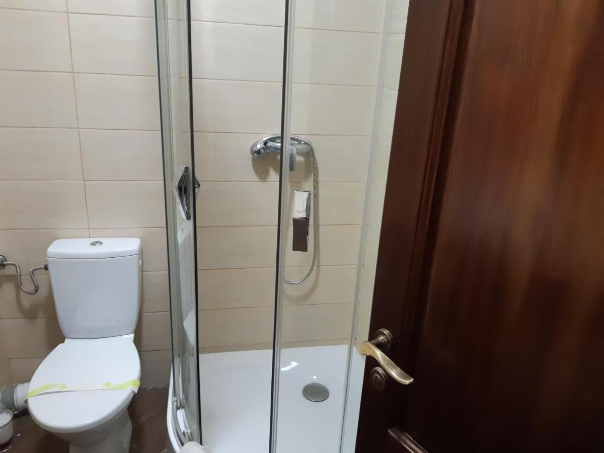 Hotel Ro&Mario Barlad Bîrlad Eksteriør billede